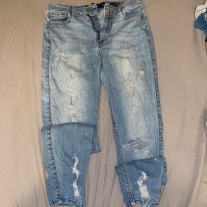 Ripped holloster jeans size five